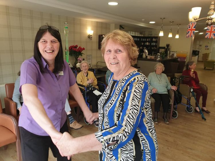 We’ll meet again: Dorset care home celebrates Vera Lynn’s 103rd Birthday